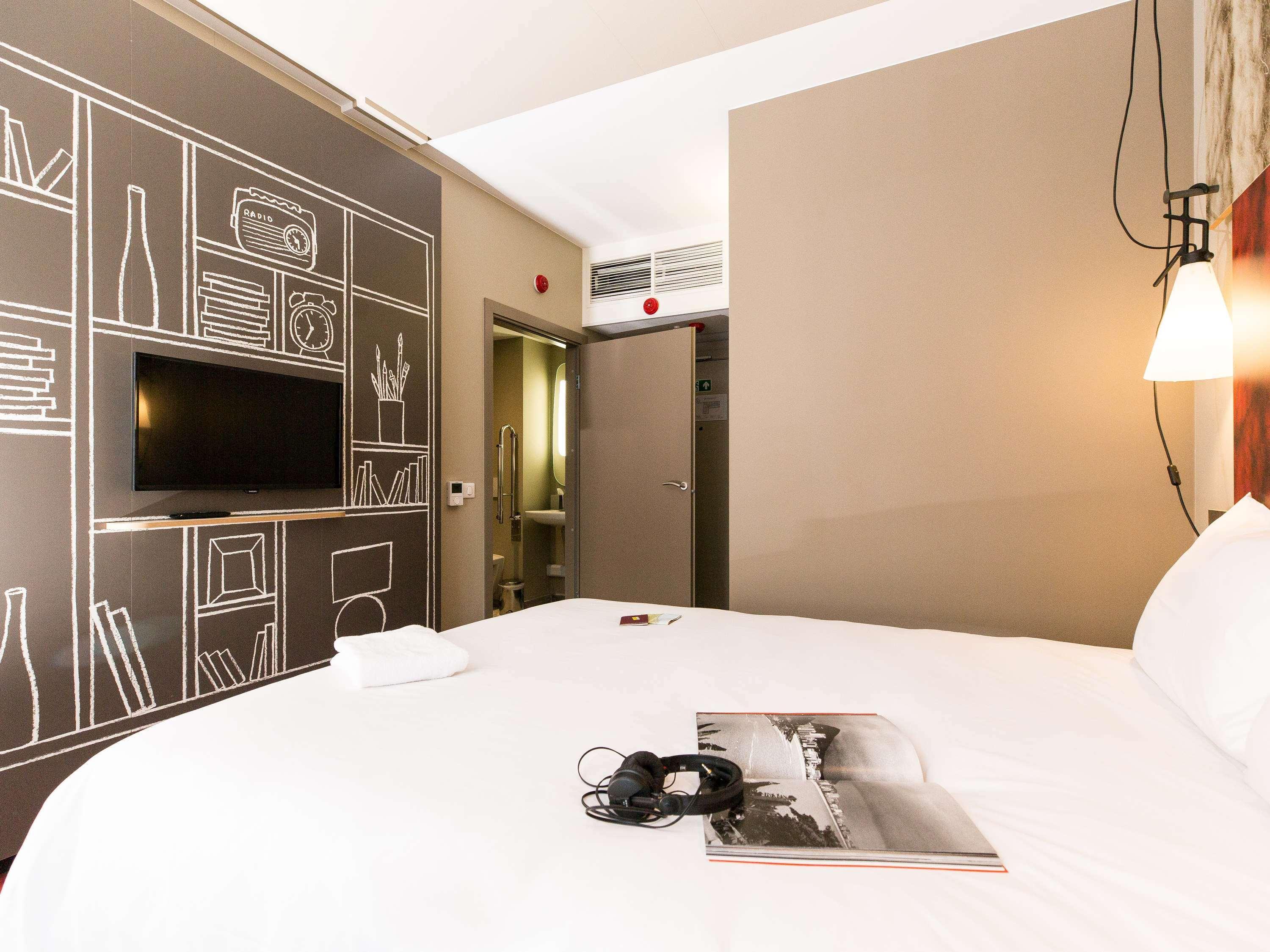 Hotel Ibis Vilnius Centre Esterno foto