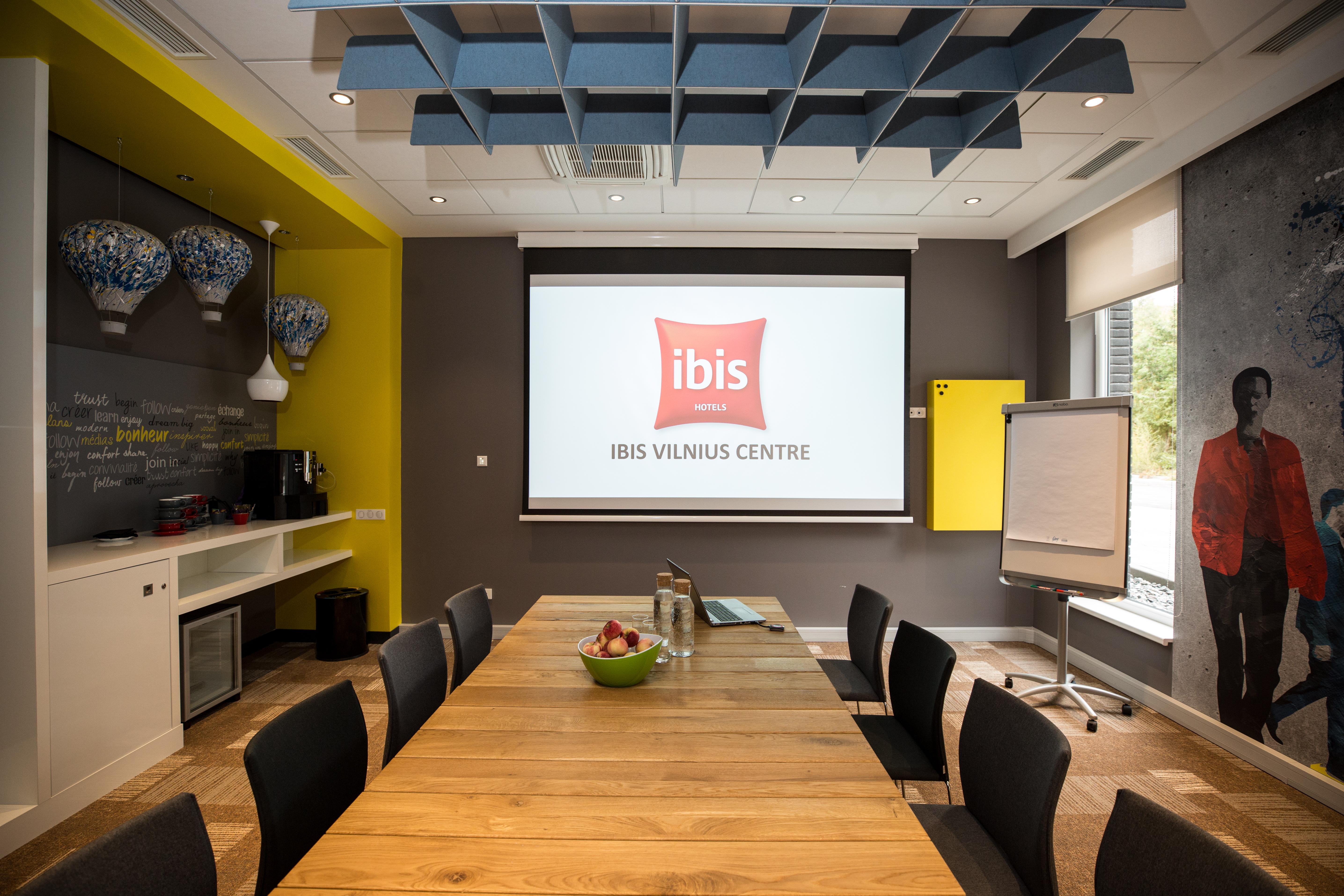 Hotel Ibis Vilnius Centre Esterno foto