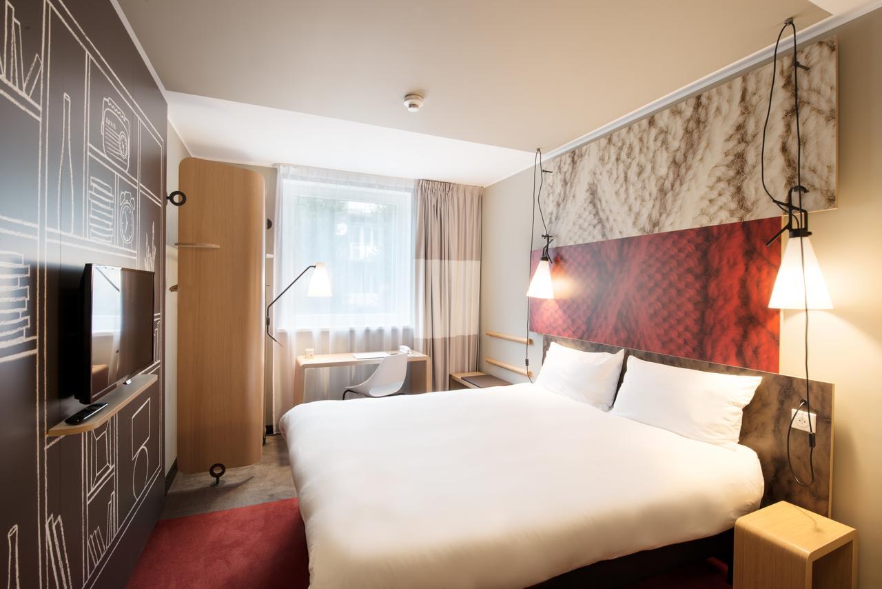 Hotel Ibis Vilnius Centre Esterno foto
