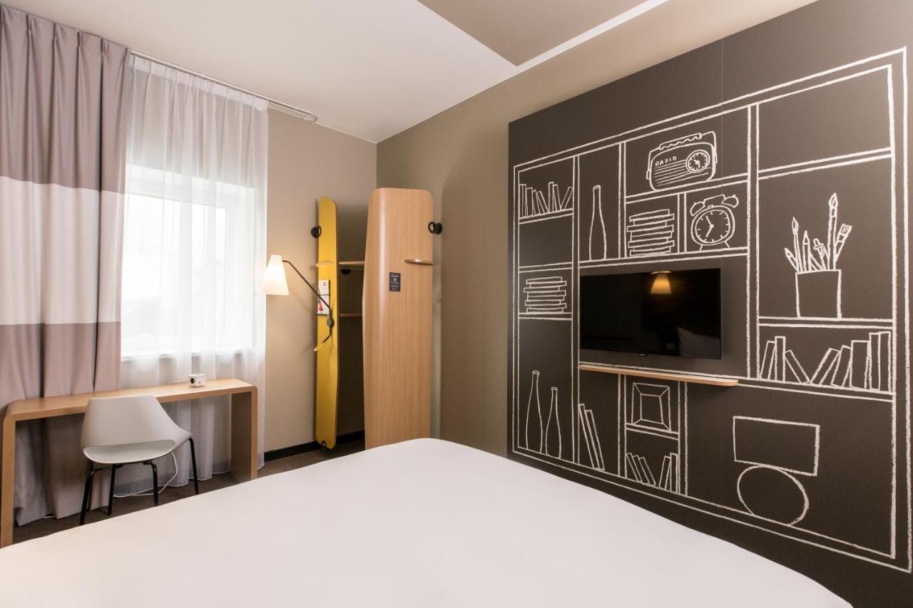 Hotel Ibis Vilnius Centre Esterno foto
